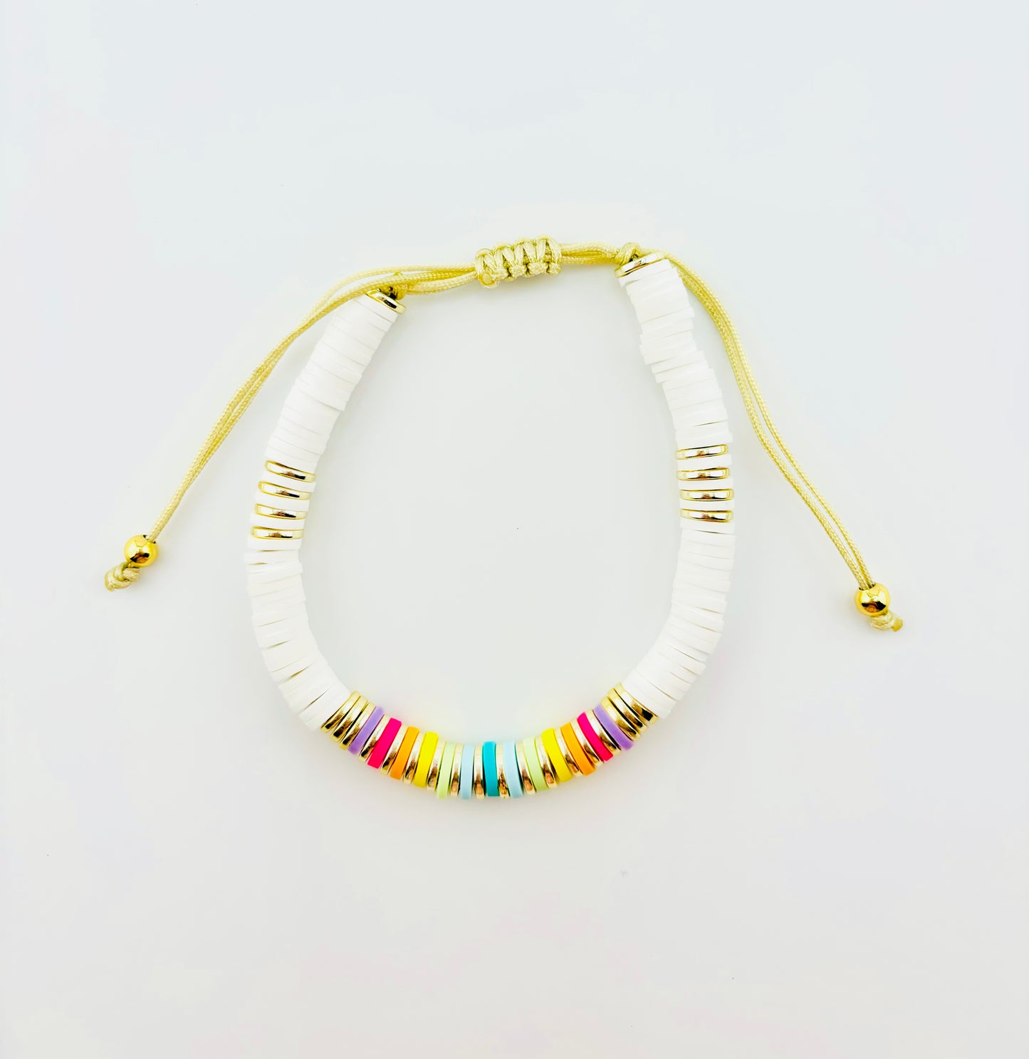 Maya white bracelet in clay beads and gold filled