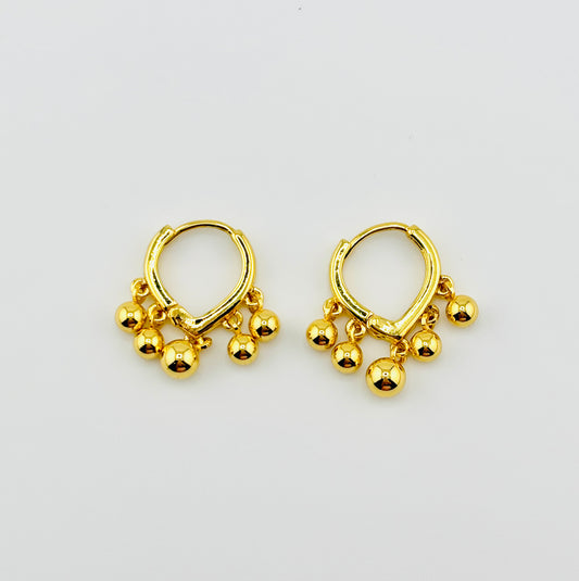 Sara gold filled dangle earrings