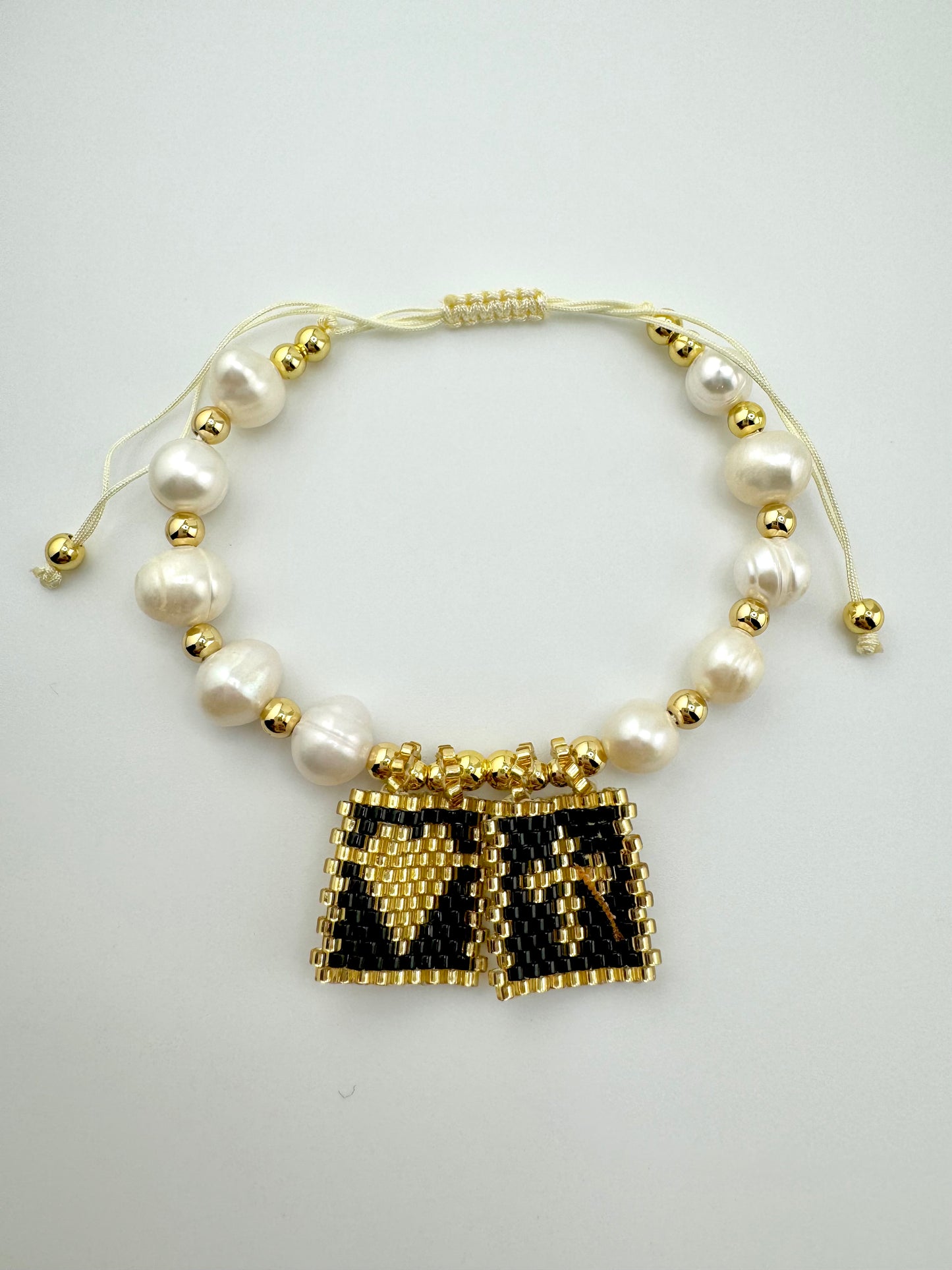 Piper fresh water beaded in black and gold filled bracelet