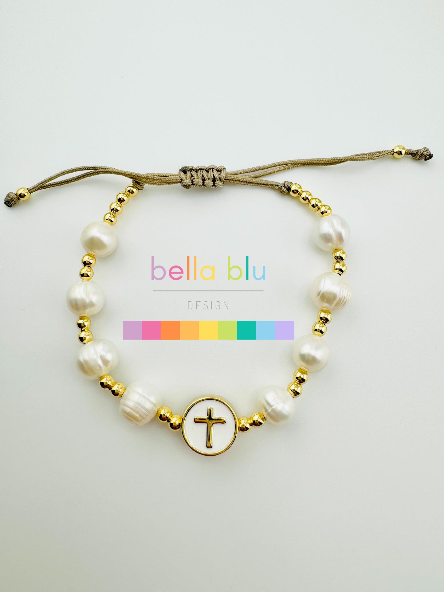 Lyla fresh water pearl and with a cross enamel charm in 18k gold filled