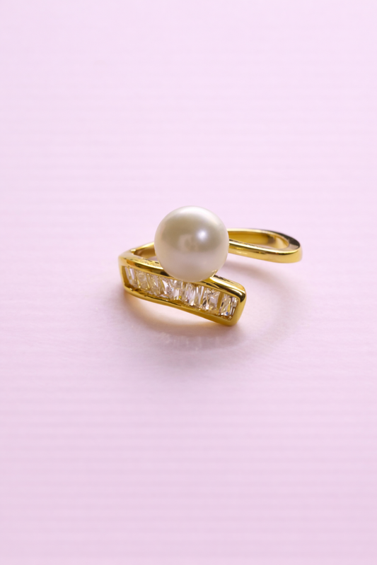 Alexandra Cubic zirconia & Real fresh water pearl adjustable ring