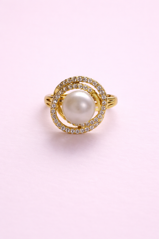 Cecily circle ring in 18K gold filled with cubic zirconia and freshwater pearl – Bella Blu Design