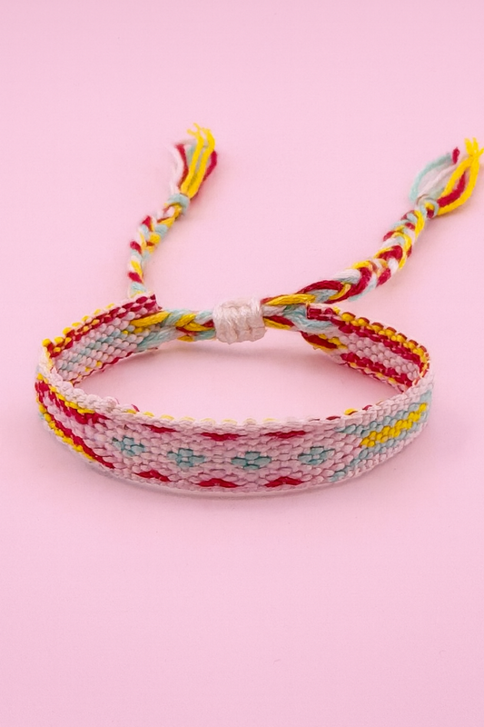 Bassie Multicolored pastel adjustable woven bracelet