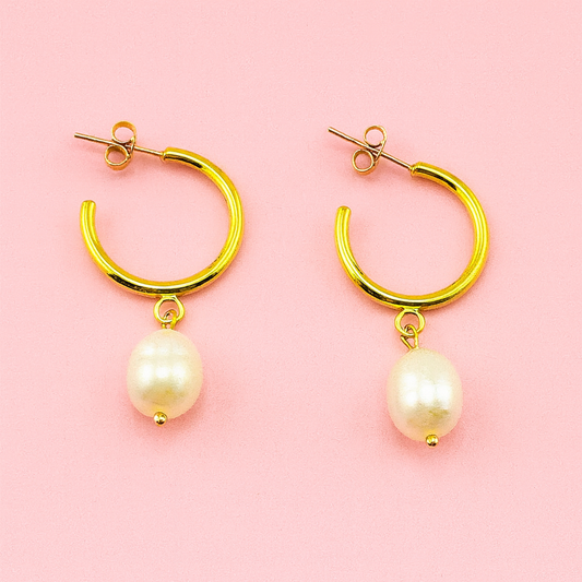 Thin hoop pearl earring in 18k gold filled