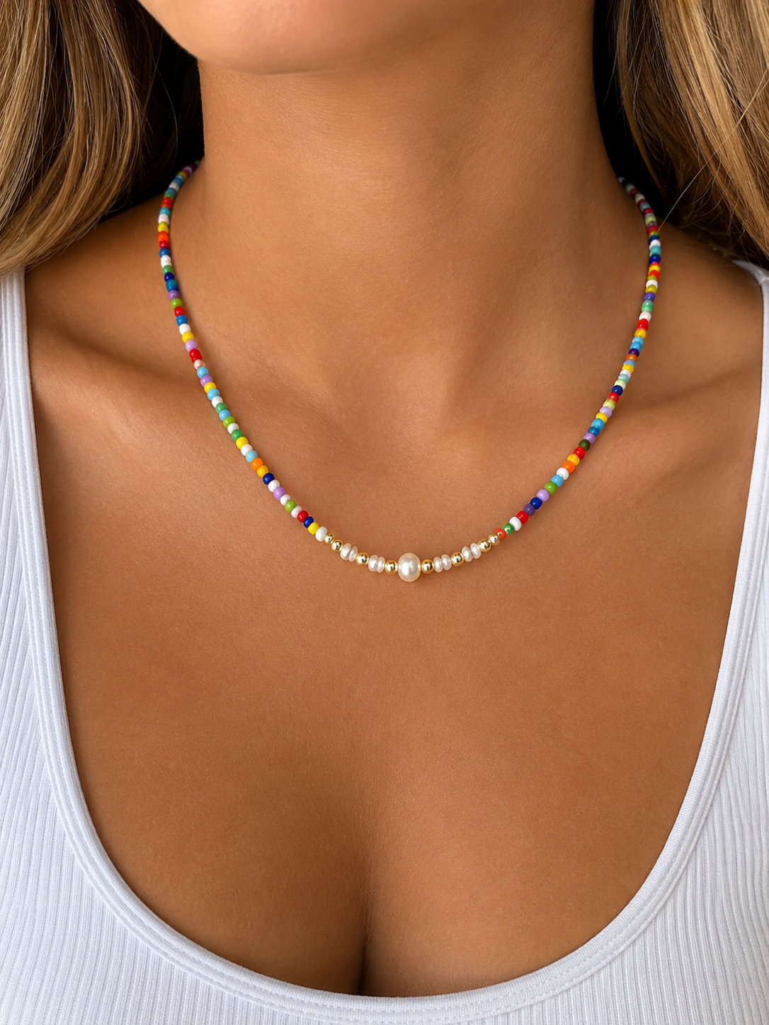 Rubi necklace in colorful beads and fresh water pearl