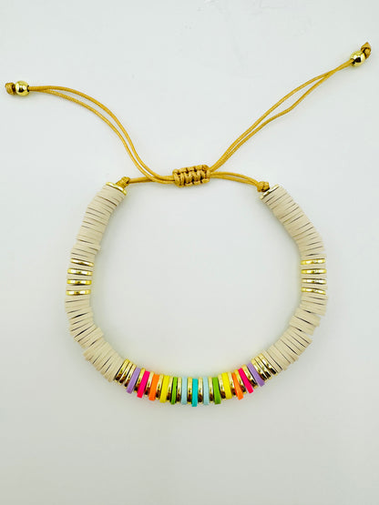 Maya khaki bracelet in clay beads and gold filled bracelet