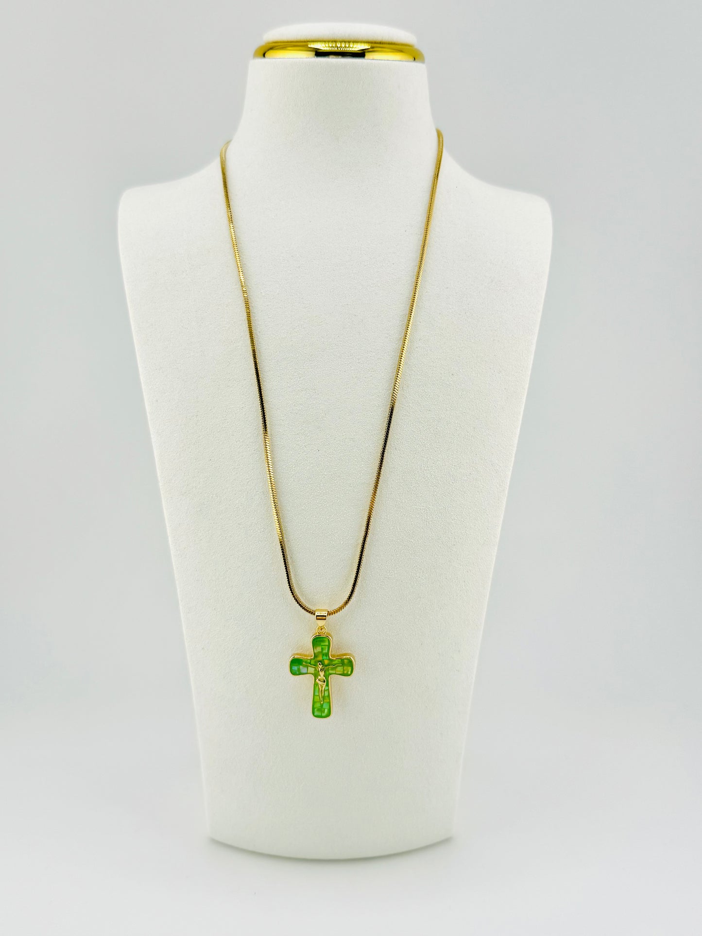 Green mother of pearl 18k gold filled necklace
