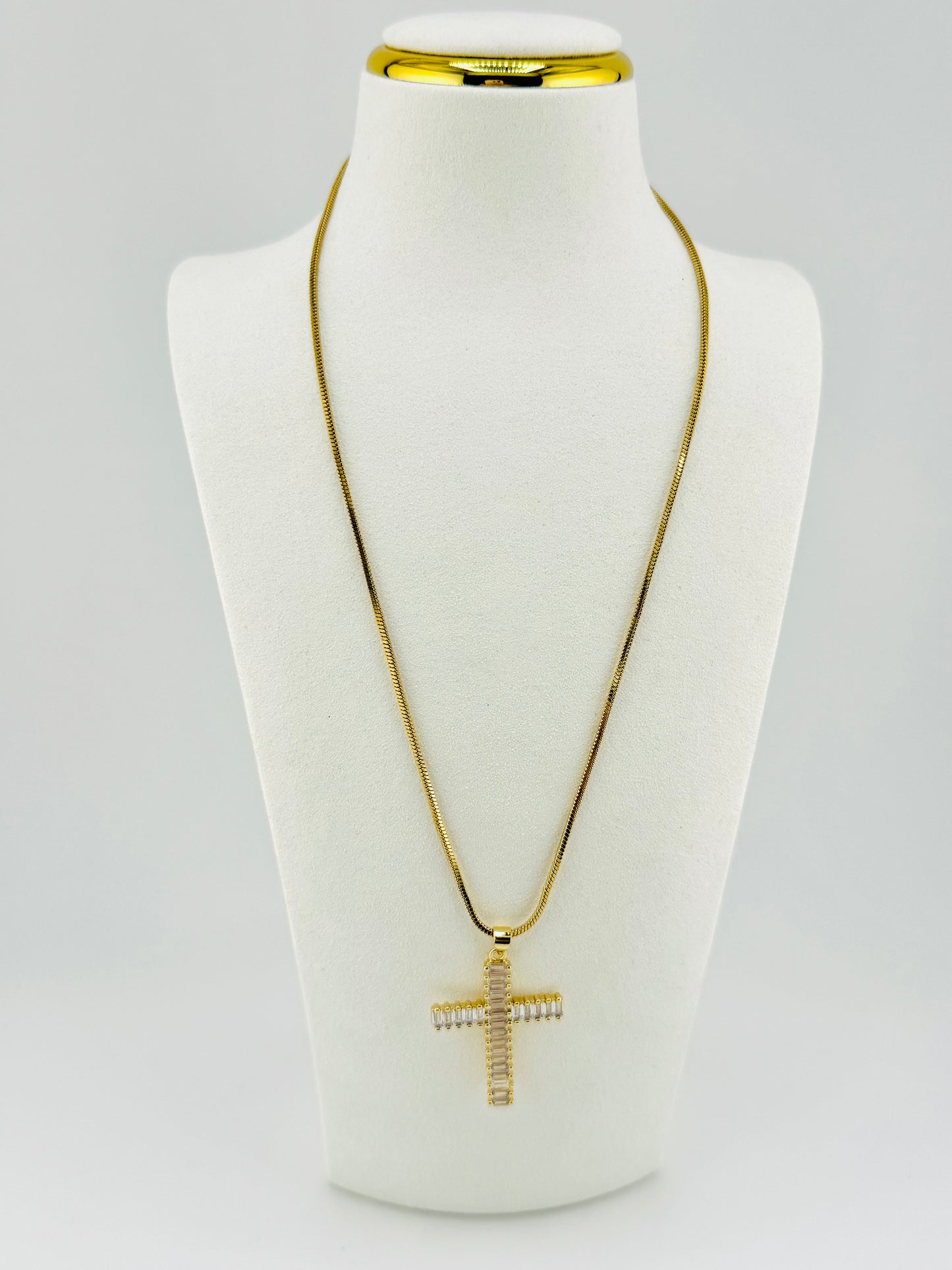 Cunic zirconia 18k gold filled necklace