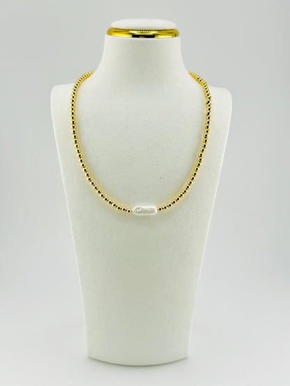 Irregular real pearl necklace