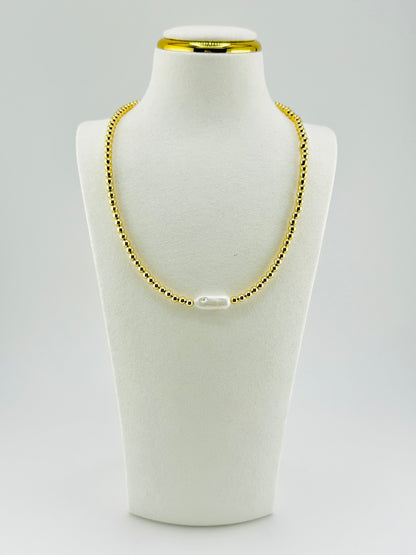 Irregular real pearl necklace