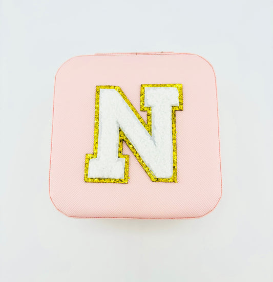 Letter N travel jewelry case in pink