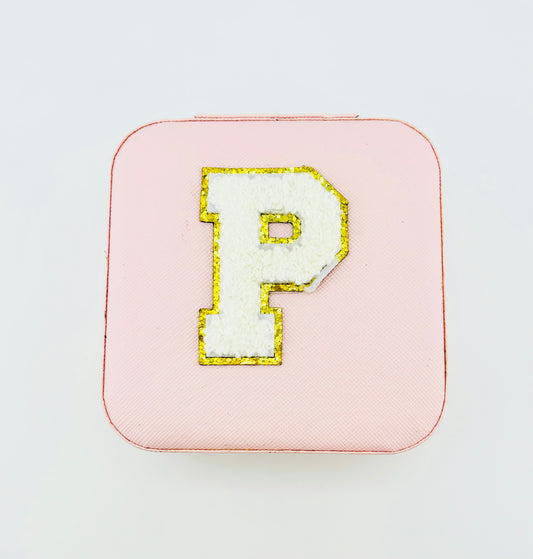 Letter P travel jewelry case in pink