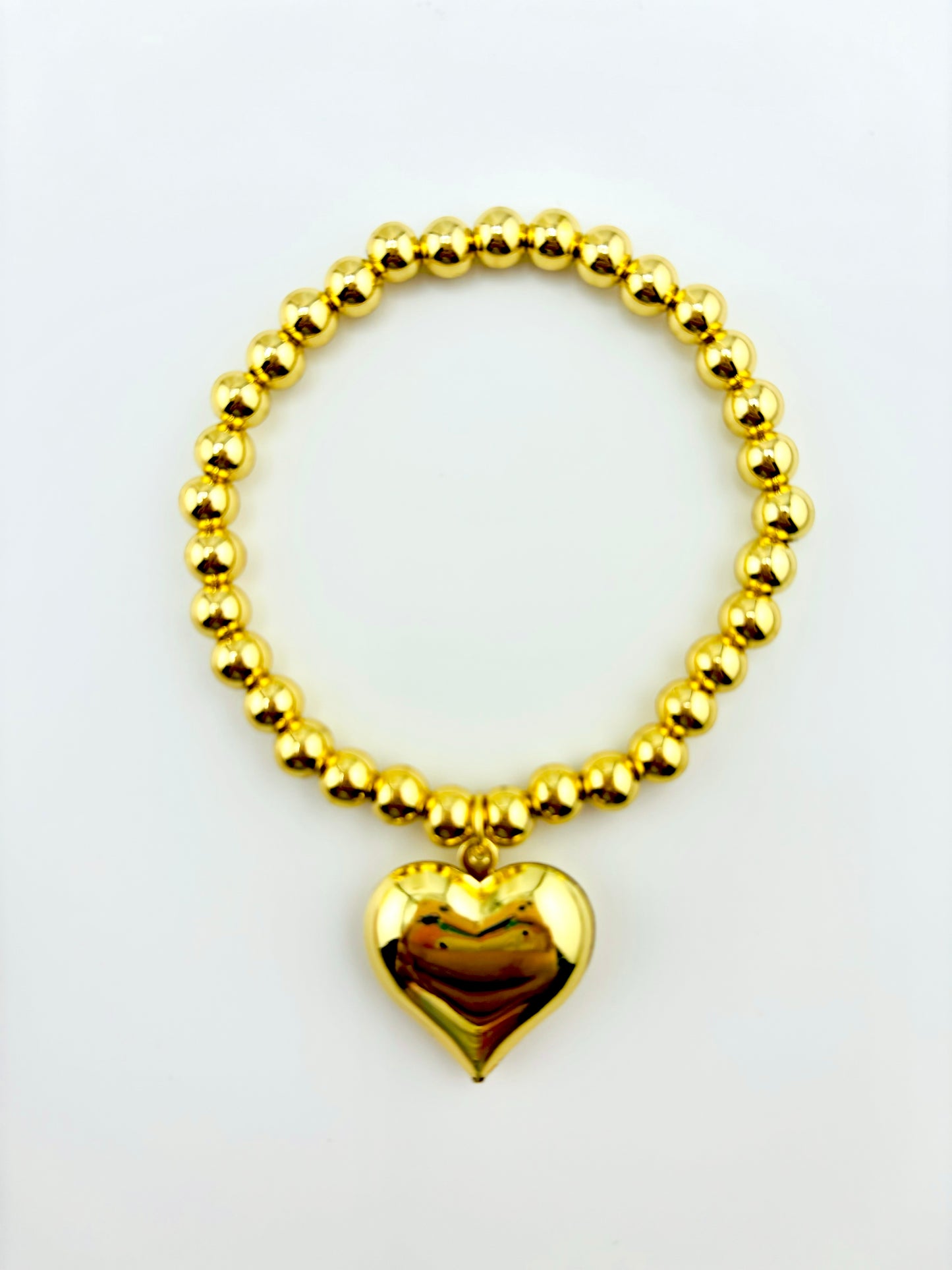 Kelly 18k gold filled elastic bracelet with a big heart