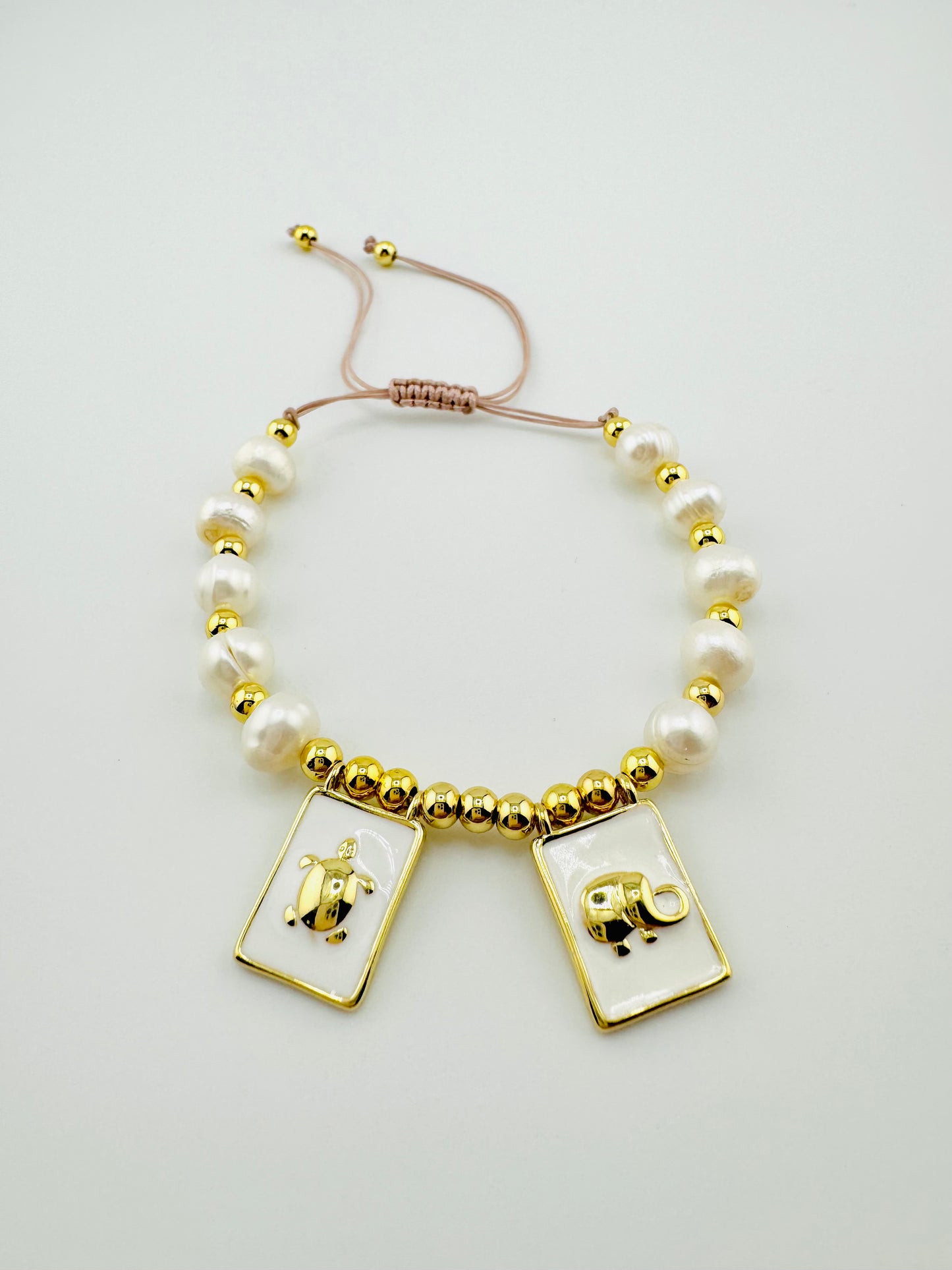 Gabriela fresh water pearls bracelet