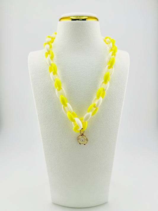 Willow necklace in yellow and white