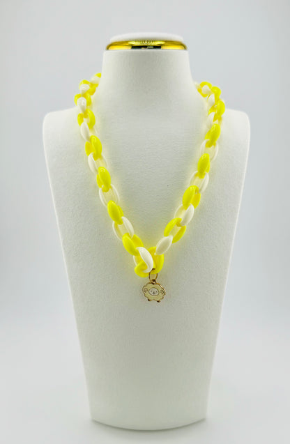 Willow necklace in yellow and white