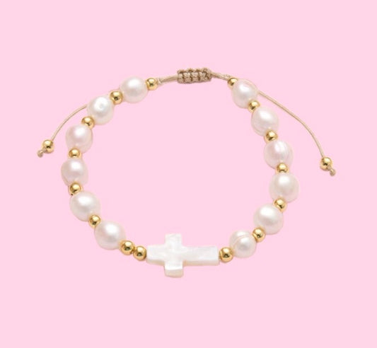 Sandra pearl 18k gold filled bracelet with mother of pearl cross