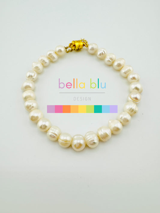 Hazel fresh water pearl bracelet