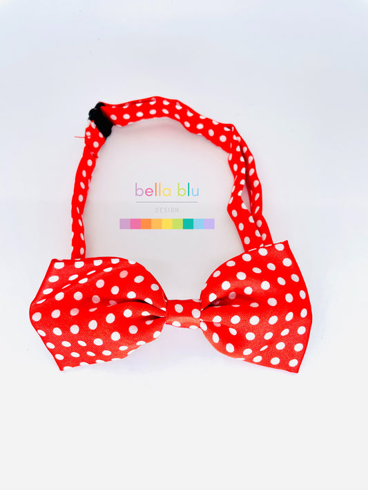 Red adjustable polka dot dog bow tie